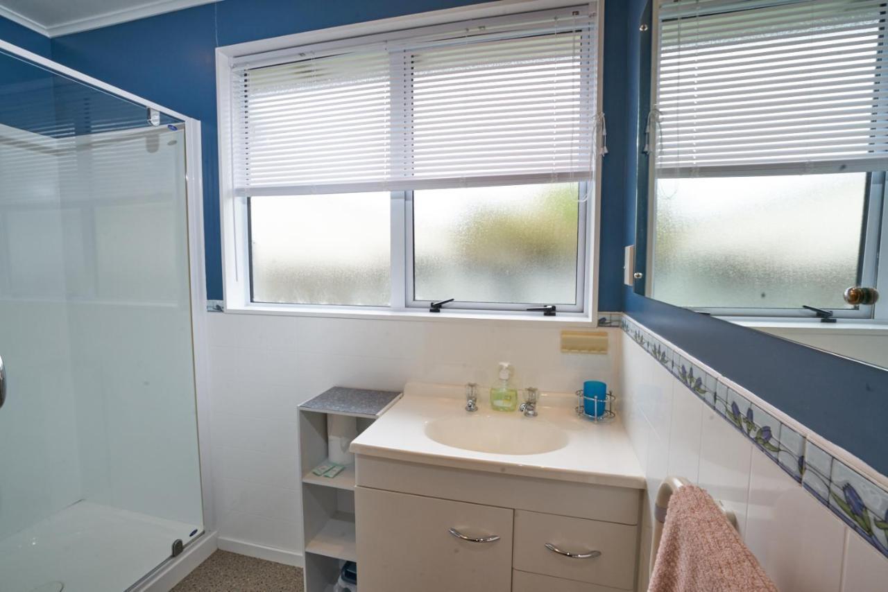 Accommodation Fiordland -The Three Bedroom House At 226A Milford Road Te Anau Kültér fotó